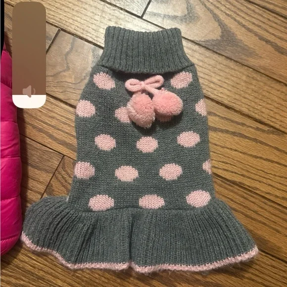 Stylish Pet Apparel Set - Pink, Gray, and Multicolor - Picture 4 of 7